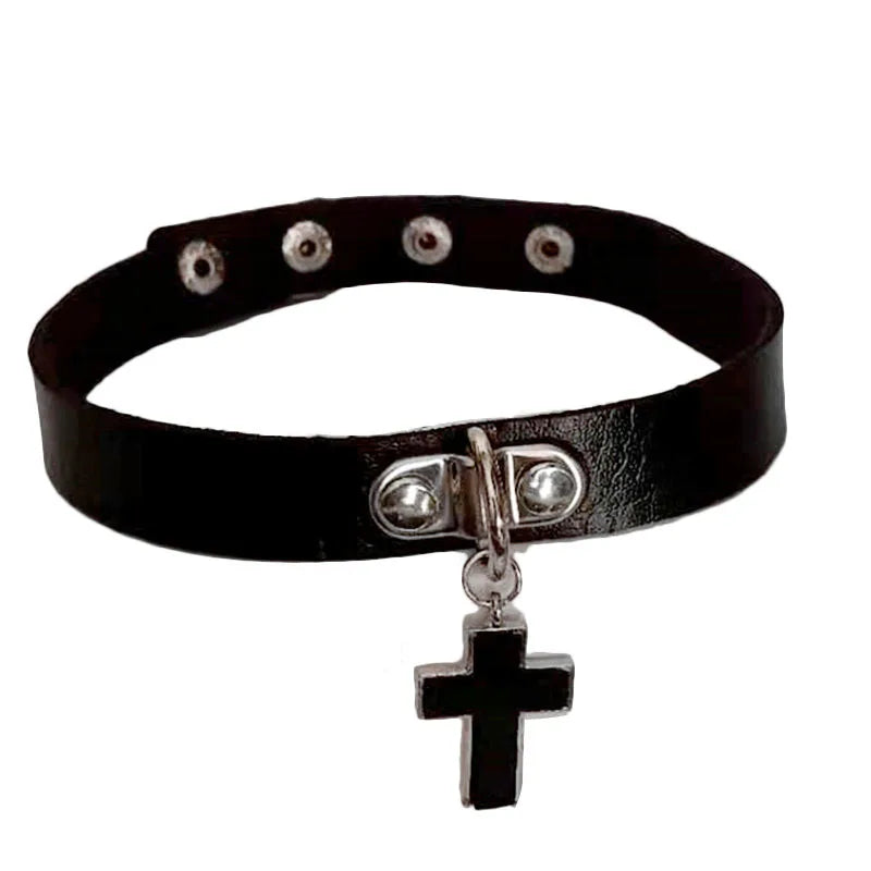Sexy Spike Punk Collar Leather Choker Necklace Bondage Goth Jewelry Women Party Club Gothic Necklace Accessories Festival Choker